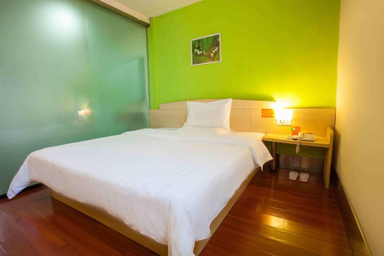 7Days Inn Deyang Zhongjiang Kuishan Park Экстерьер фото