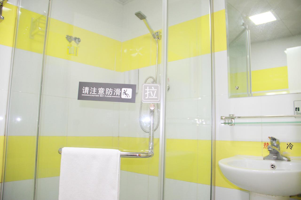 7Days Inn Deyang Zhongjiang Kuishan Park Экстерьер фото